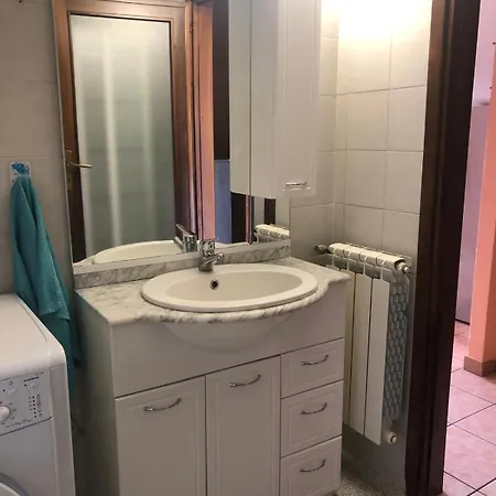 Graziosa Mansarda Apartment *